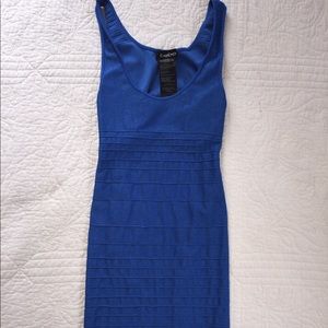 bebe open back body con