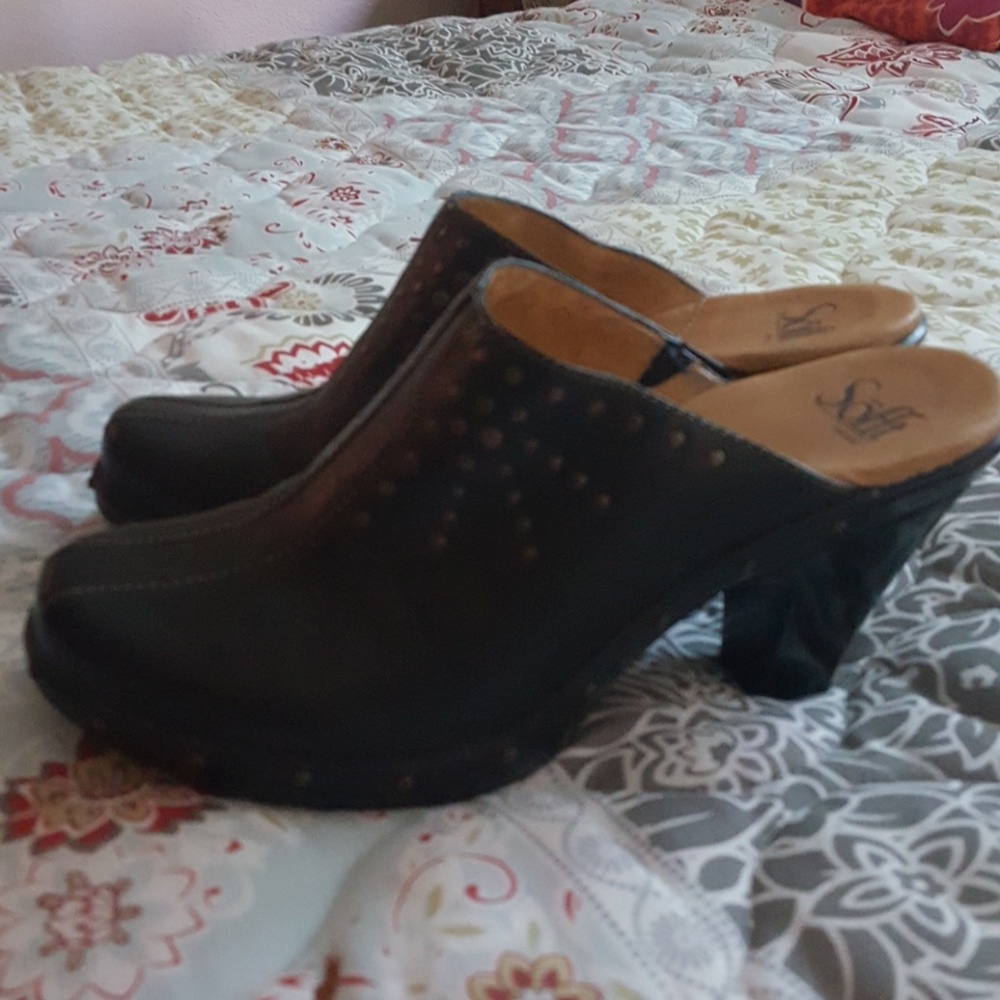 Sofft mules
