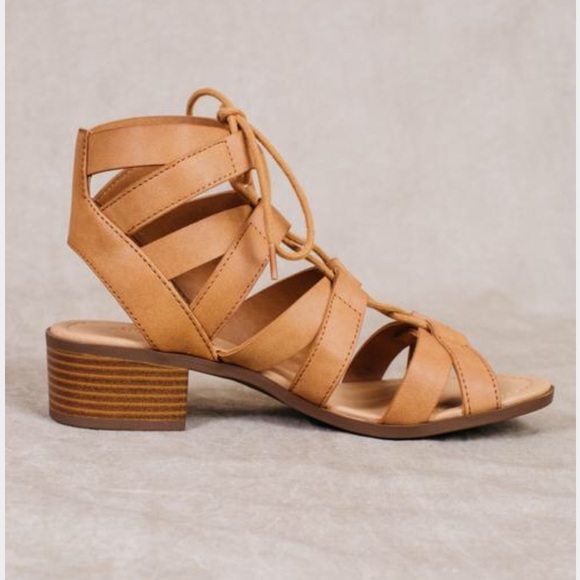 Gladiator Caged Kitten Heel Lace Up Sandals - Picture 4 of 4