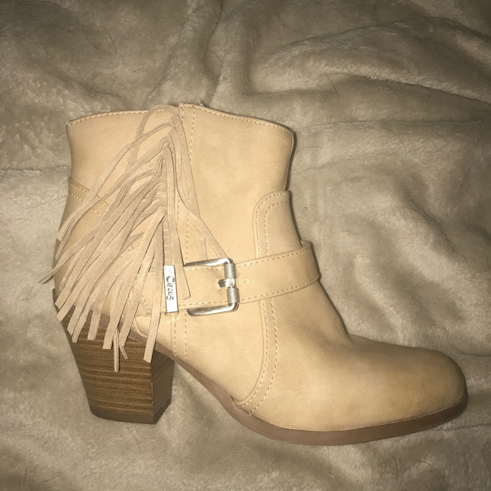 Sam Edelman circus fringed boots