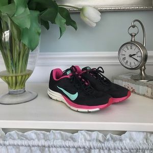 ✨Nike Running Shoes✨