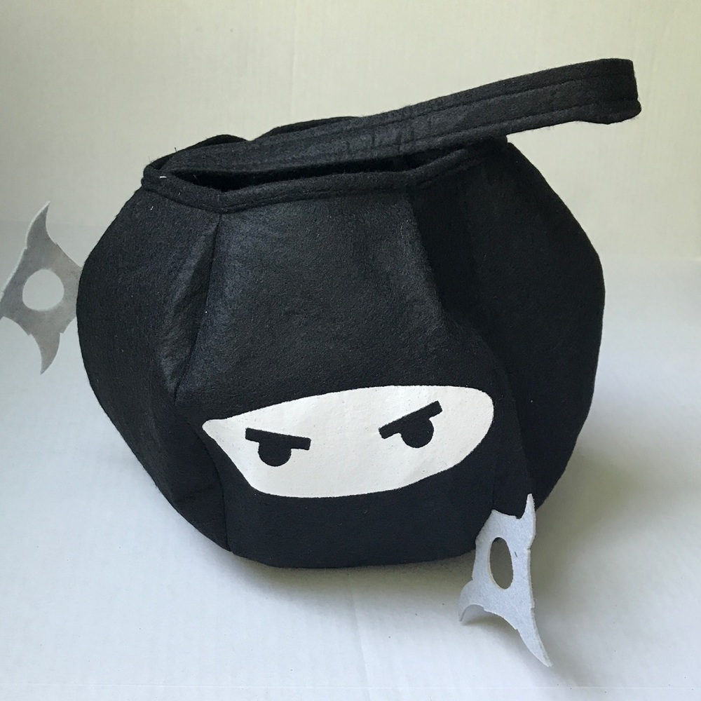 Let your ninja gets treats in this awesome sack!!