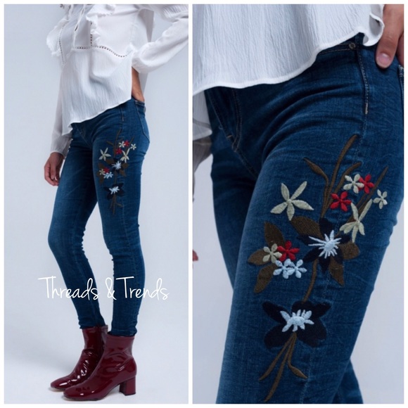 ! Embroidered Distressed Skinny Designer Denim - Picture 2 of 5