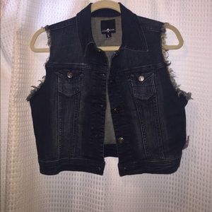 NWT Love Culture Distressed Cutoff Jean Jacket