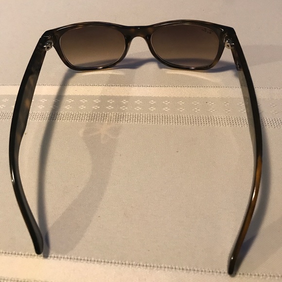 Ray Ban women\'s sunglasses Made in Italy.  NEW main image 5