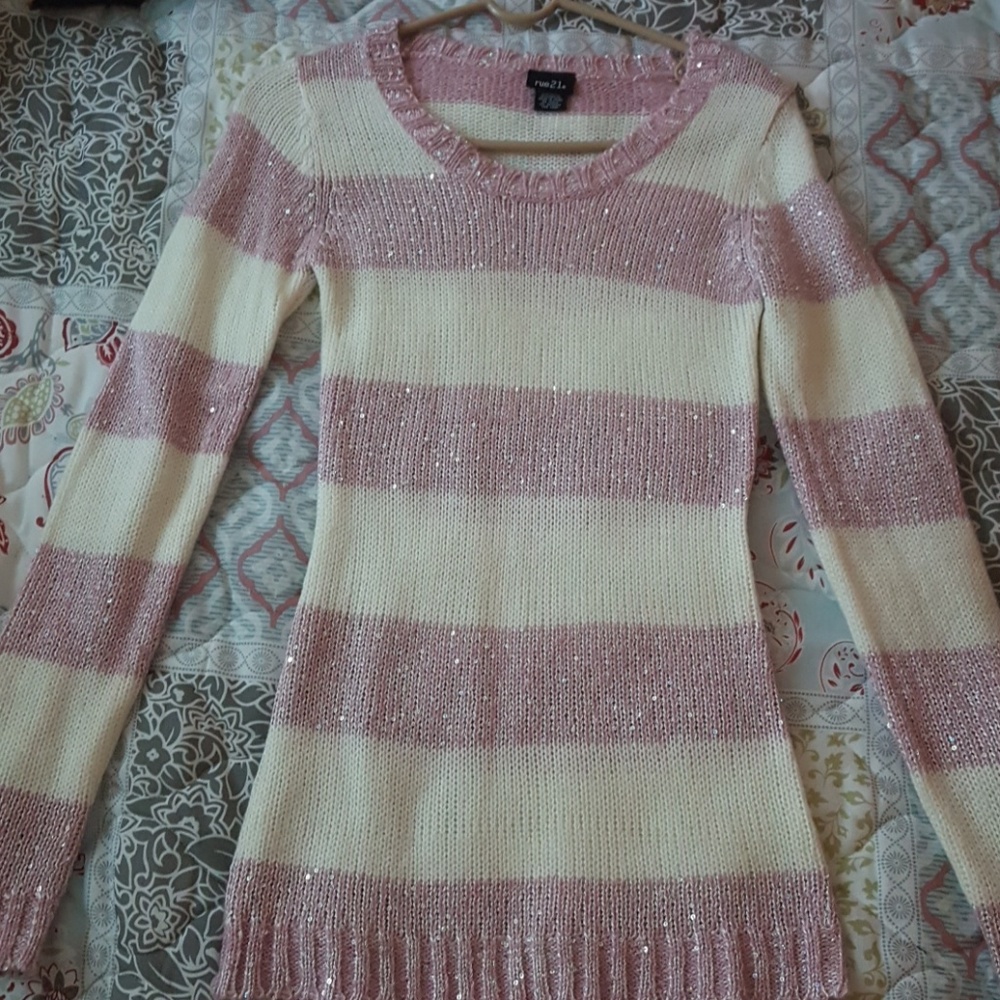 Beautiful holiday sweater