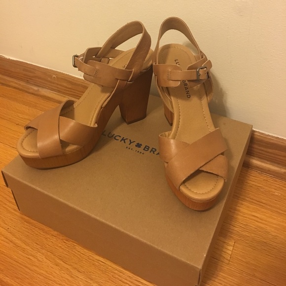 Lucky Brand Heels - Picture 3 of 5