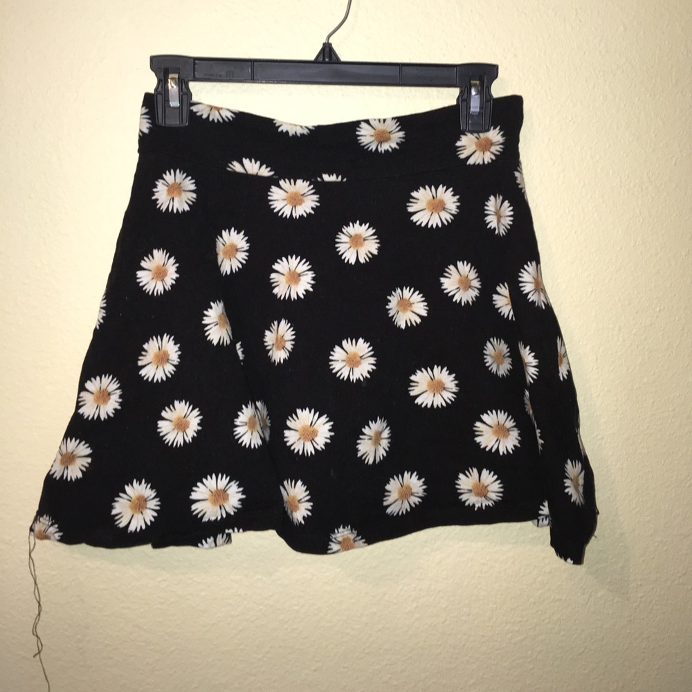 Daisy mini skirt
