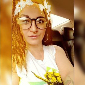 Meet your Posher, Jasmine