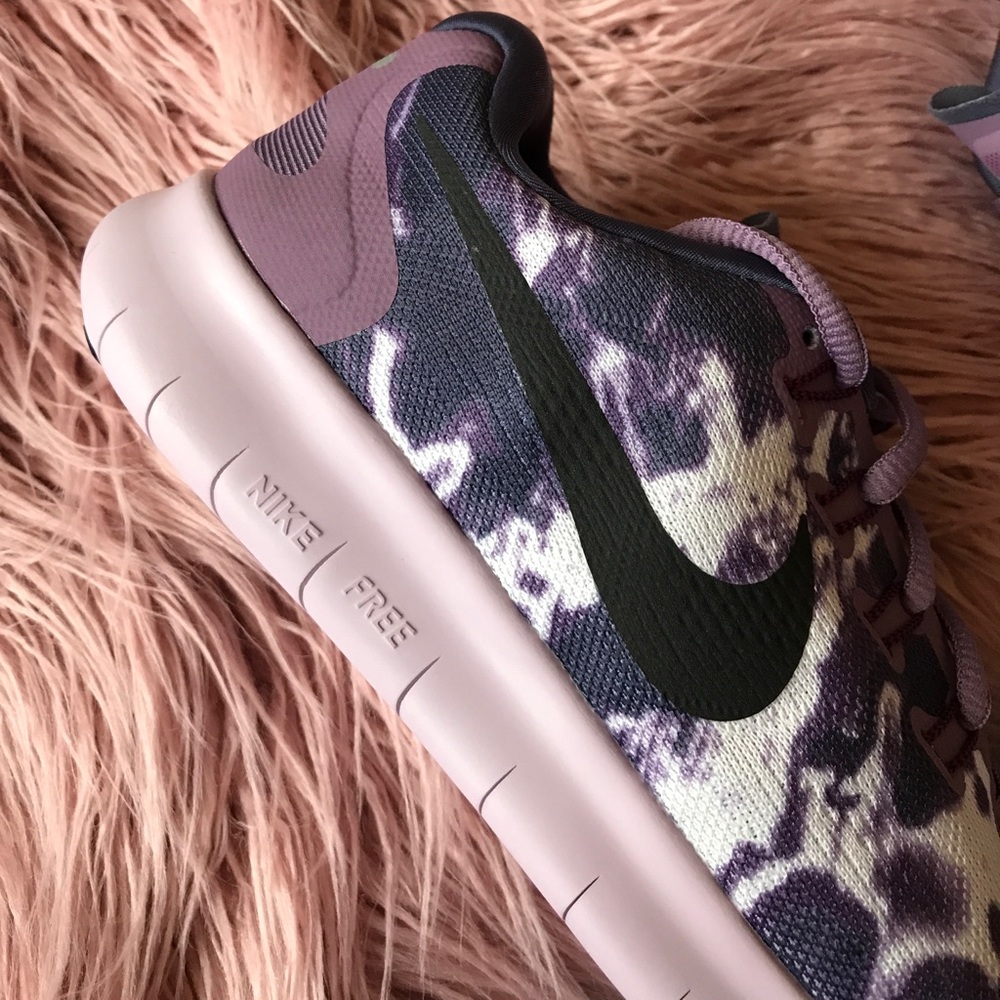 NWT Nike free RN print - Picture 5 of 8