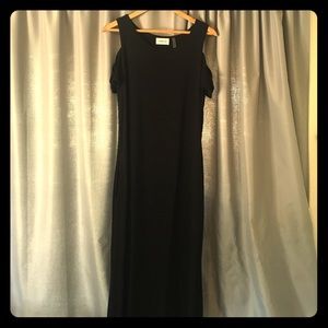 Sam and Lavi black midi loose fitting casual dress