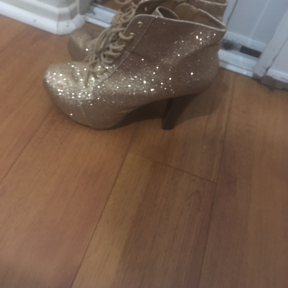 Gold glitter booties - Picture 2 of 2