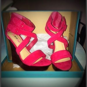 Provocative Red Wedges