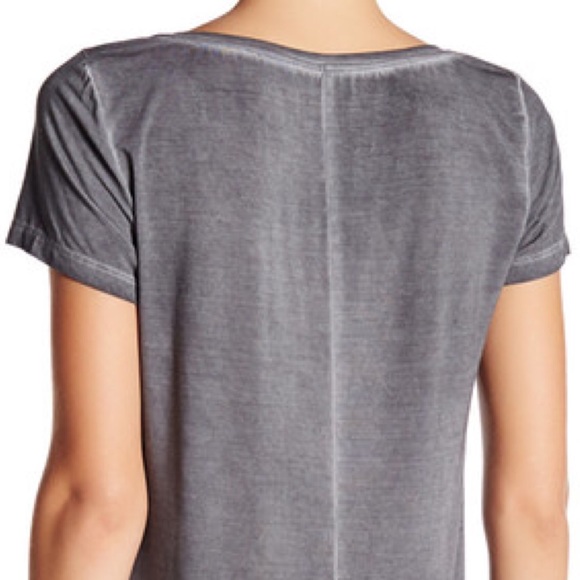 Silky SOFT V-Neck Short Sleeve Tee Unfinished Hem - Picture 6 of 7