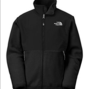 NORTH FACE 👧 "DENALI" jacket!