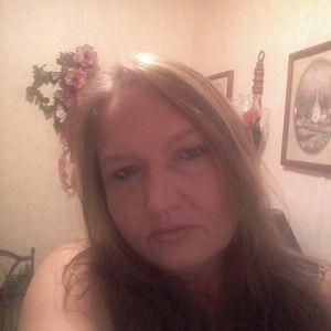 Meet your Posher, Evalea