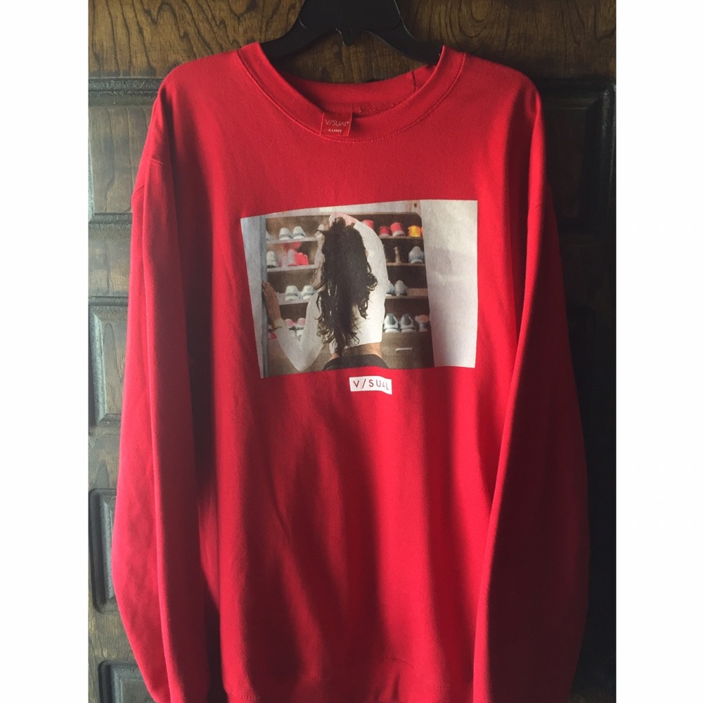 V/SUAL Crewneck Sweater
