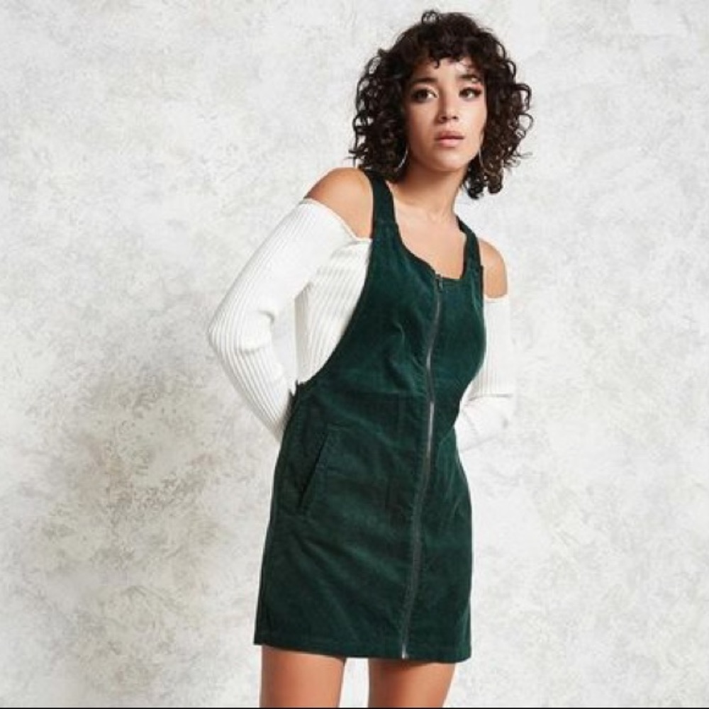 🔥CORDUROY BLACK OVERALL DRESS🔥