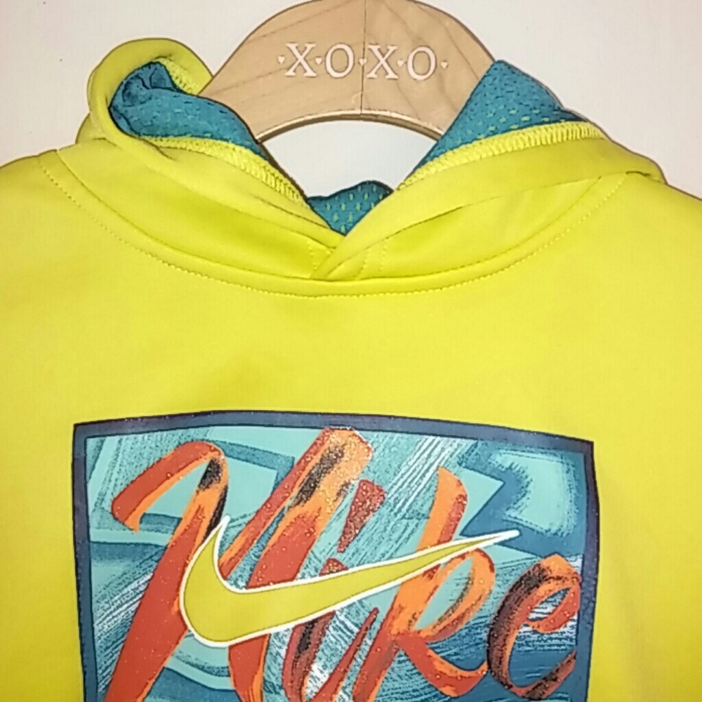 Nike long sleeves jacket