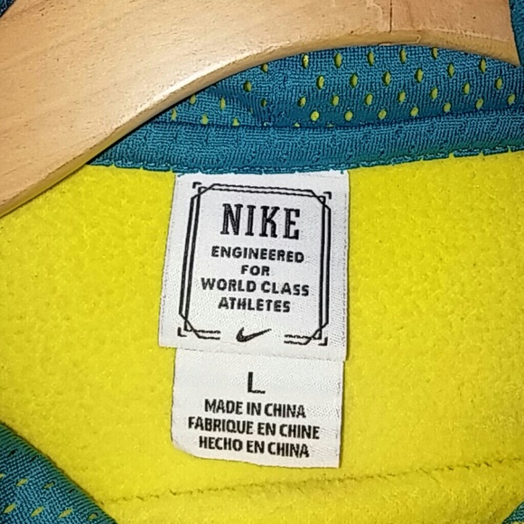 Nike long sleeves jacket - Picture 4 of 4