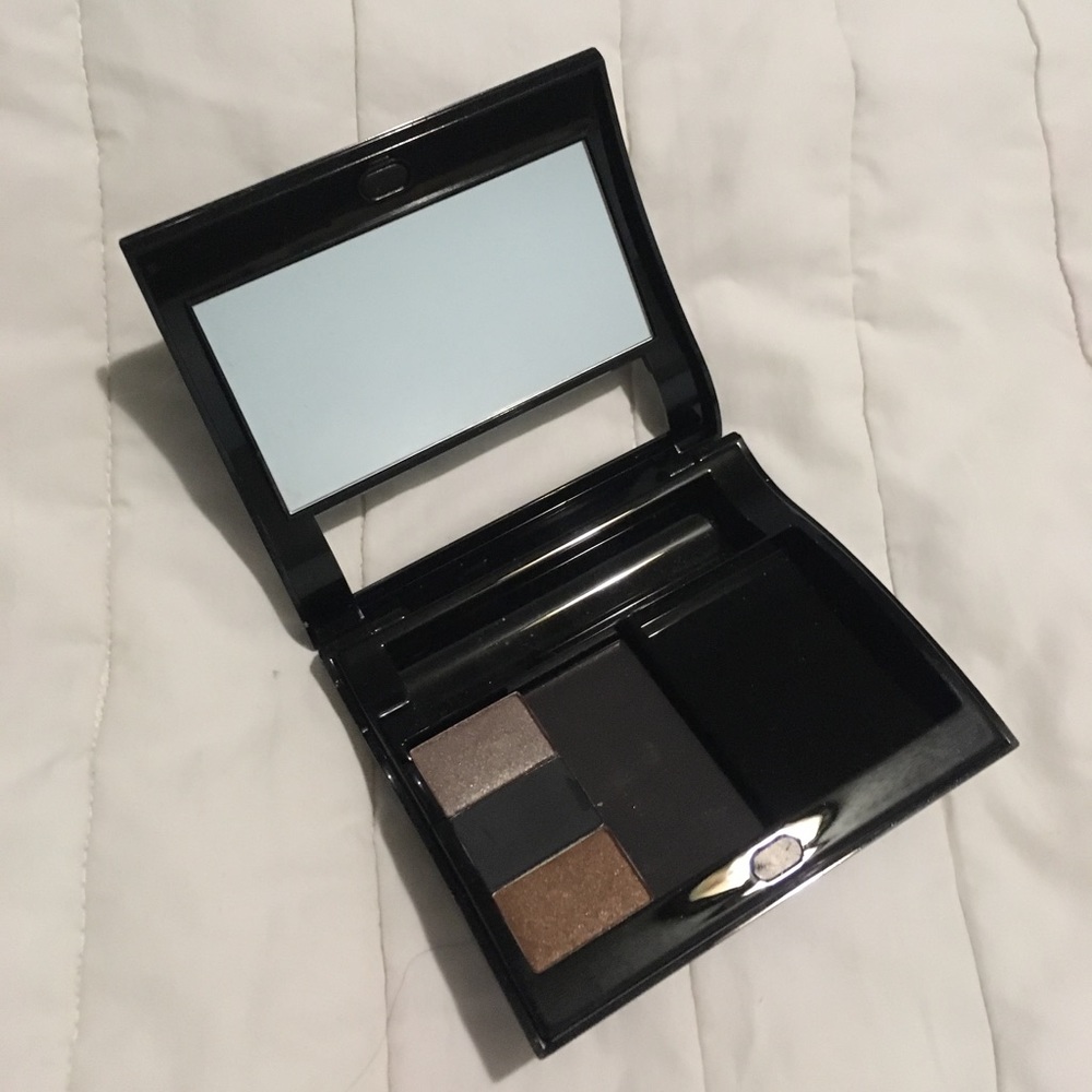Mary Kay Compact Case - Picture 2 of 4