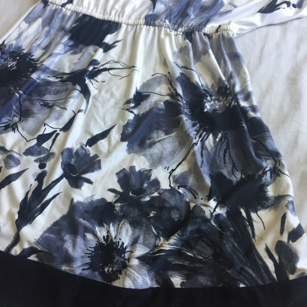 OFF THE SHOULDER MINI DRESS - Picture 2 of 3