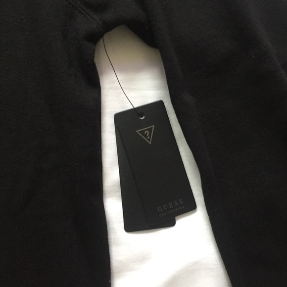 Guess Sweater - Picture 4 of 4