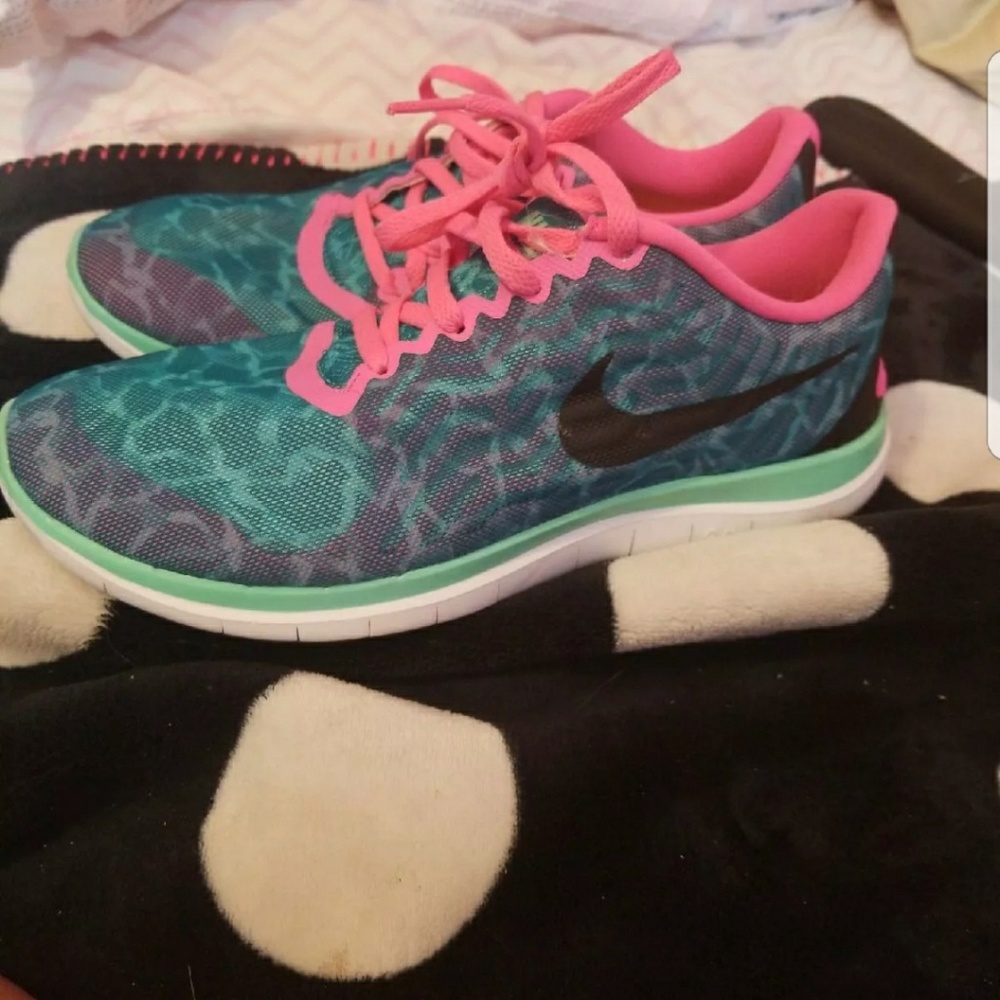 New nike shoes