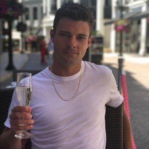 Meet your Posher, Wesley