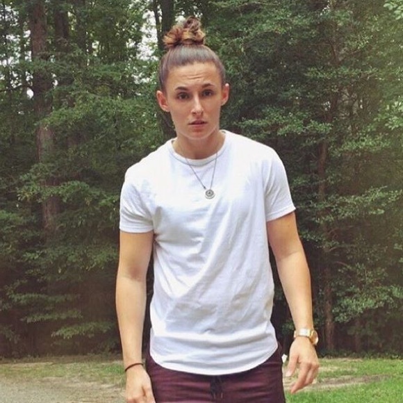 Meet your Posher, Tensley - Picture 1 of 1