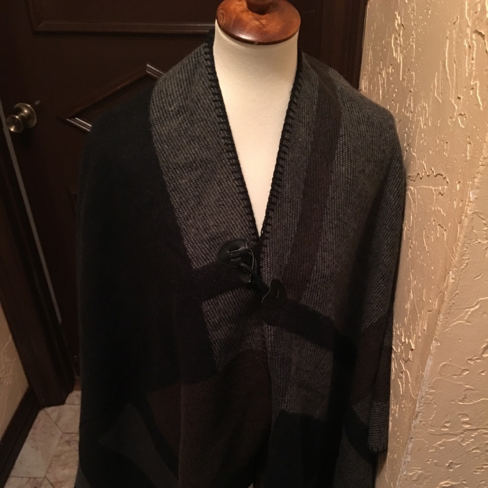 Steve Madden plaid poncho.