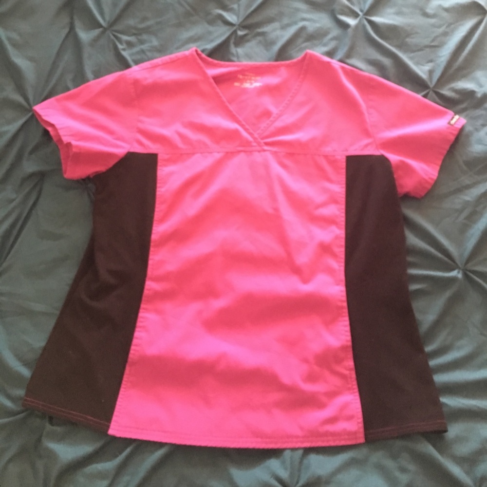 Cherokee flexibles Scrub Top