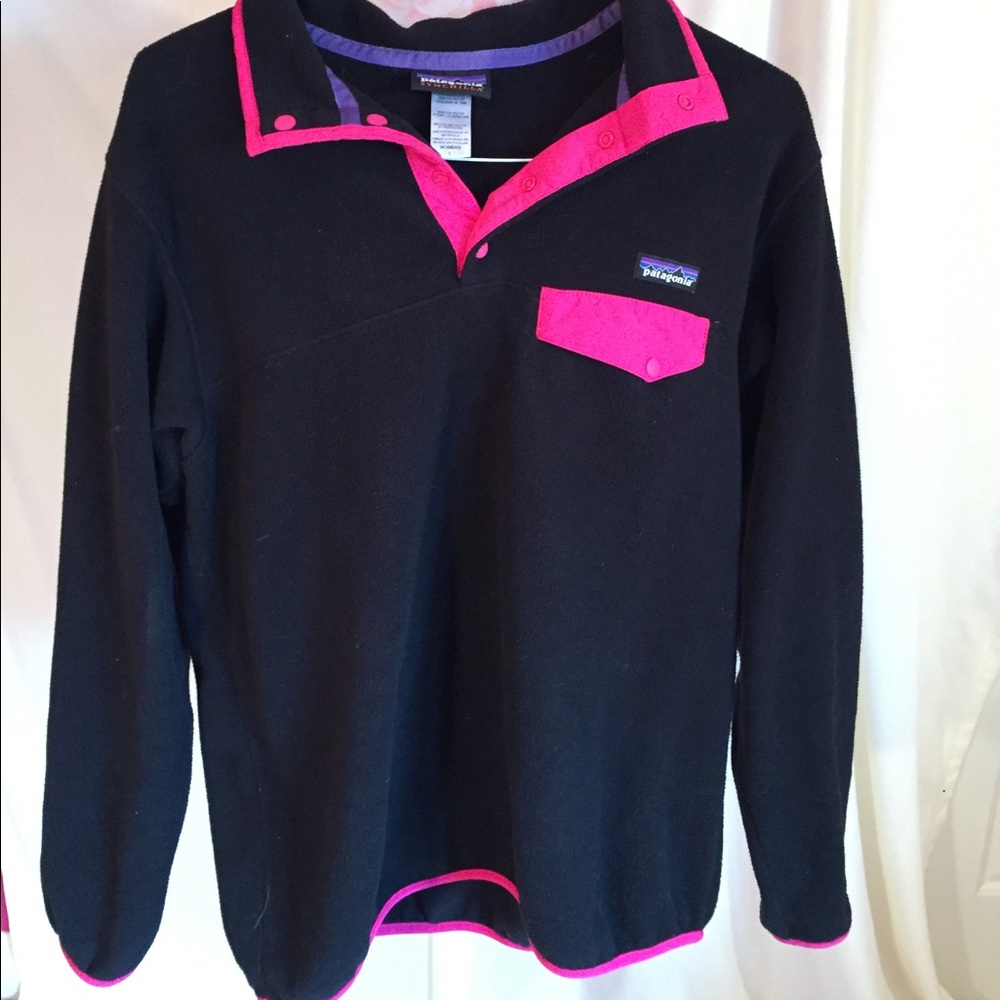 Patagonia Womens Black/Wht Fleece Pullover