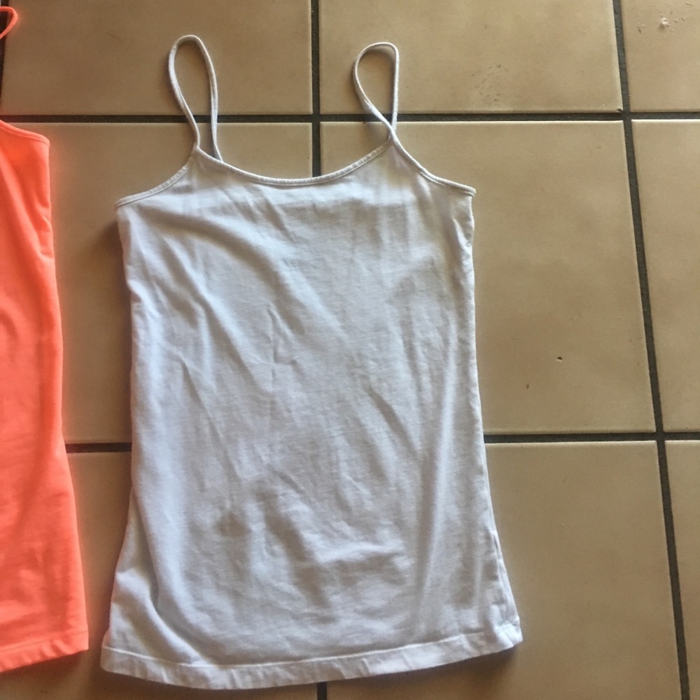 😍Tank top bundle - Picture 3 of 4