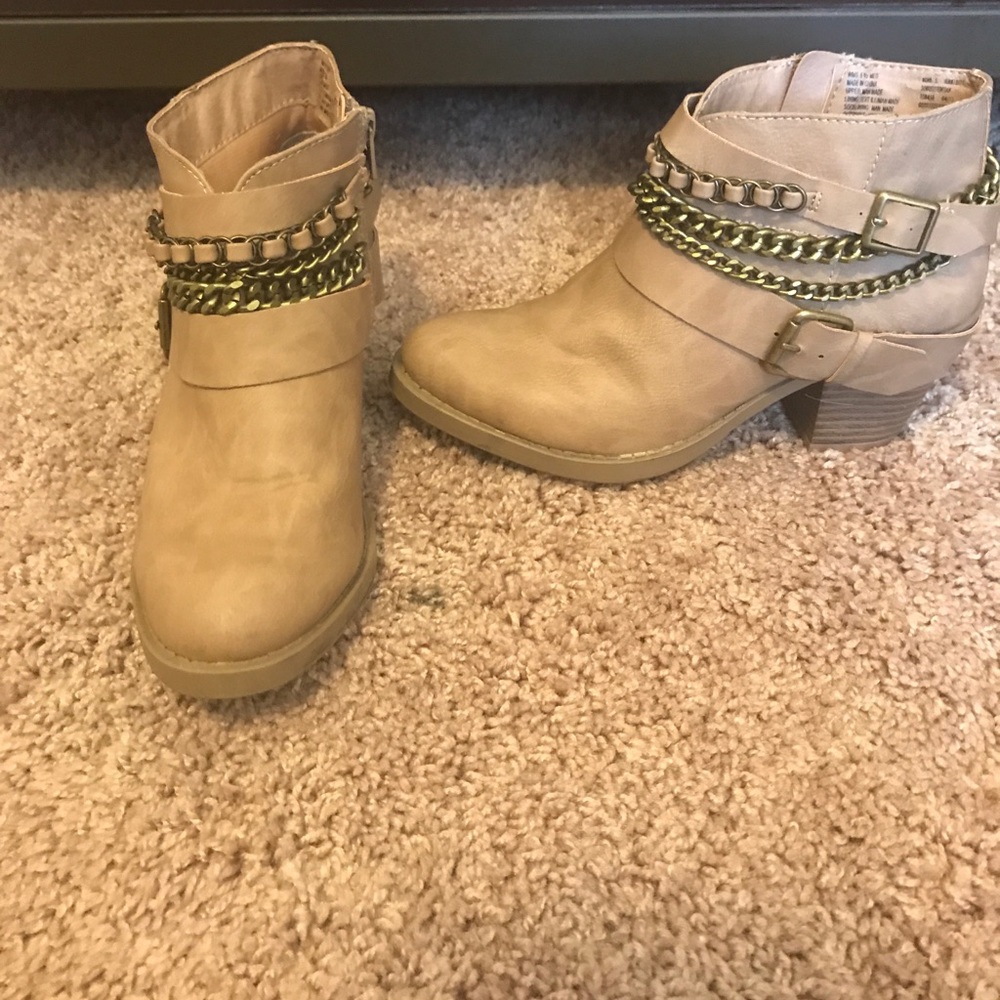 Tan heeled booties