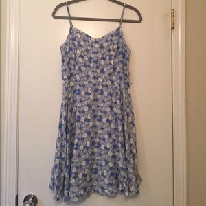 Old Navy Blue Floral Fit & Flare Cami Dress M NWT
