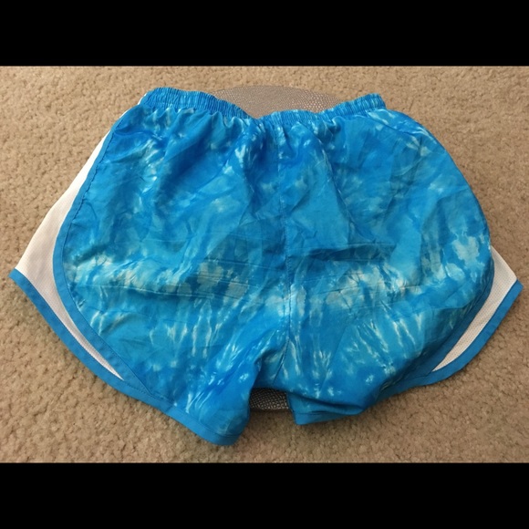 Nike Dri- Fit Size XS - Picture 2 of 2