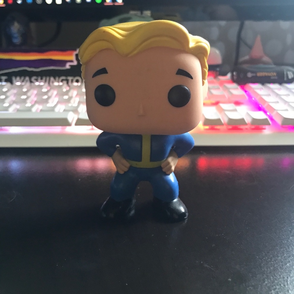 Funko Pop! Vinyl Figure - Fallout Vault Boy