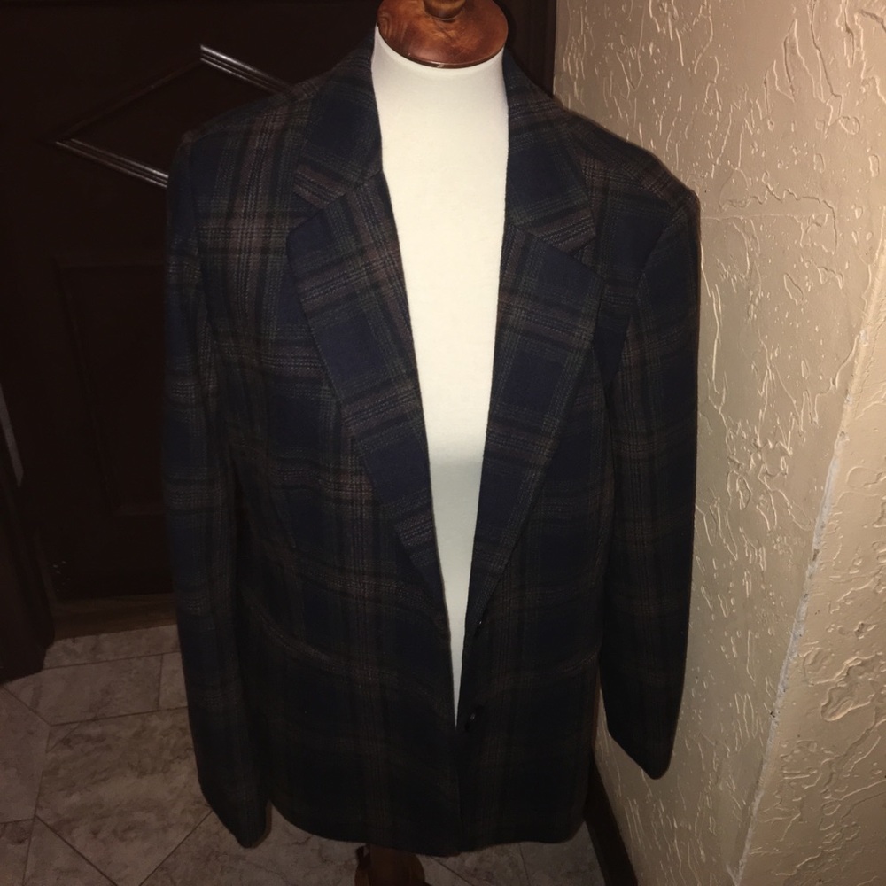 Chadwick's of Boston plaid blazer