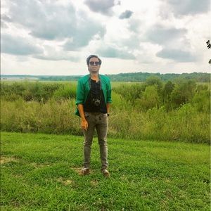 Meet your Posher, Sanjay