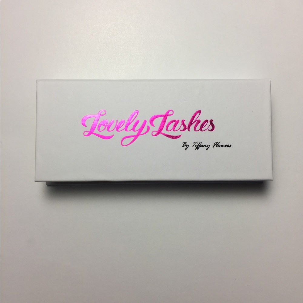 Magnetic eyelashes "Daring" by Lovely Lashes