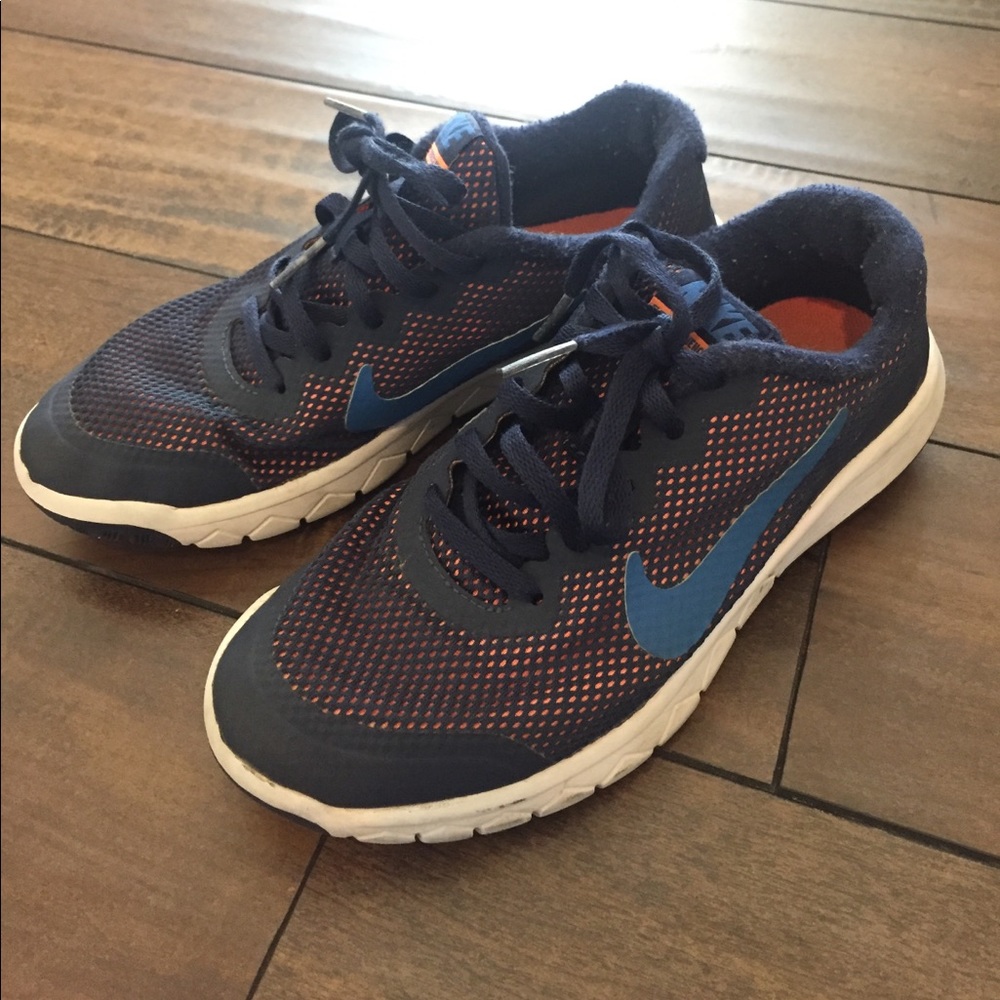 Boys Nike Sneakers