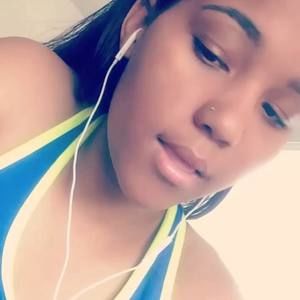 Meet your Posher, Jenaya