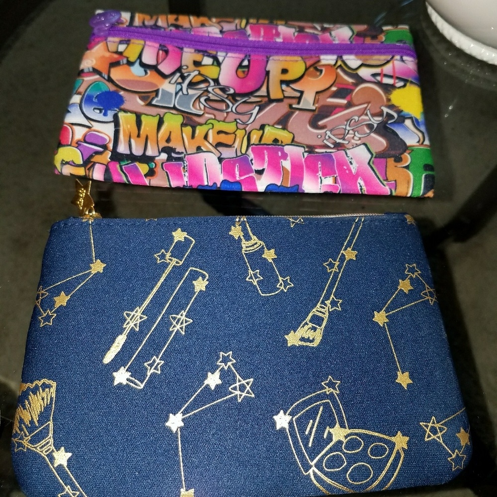 2 ipsey makeup bags