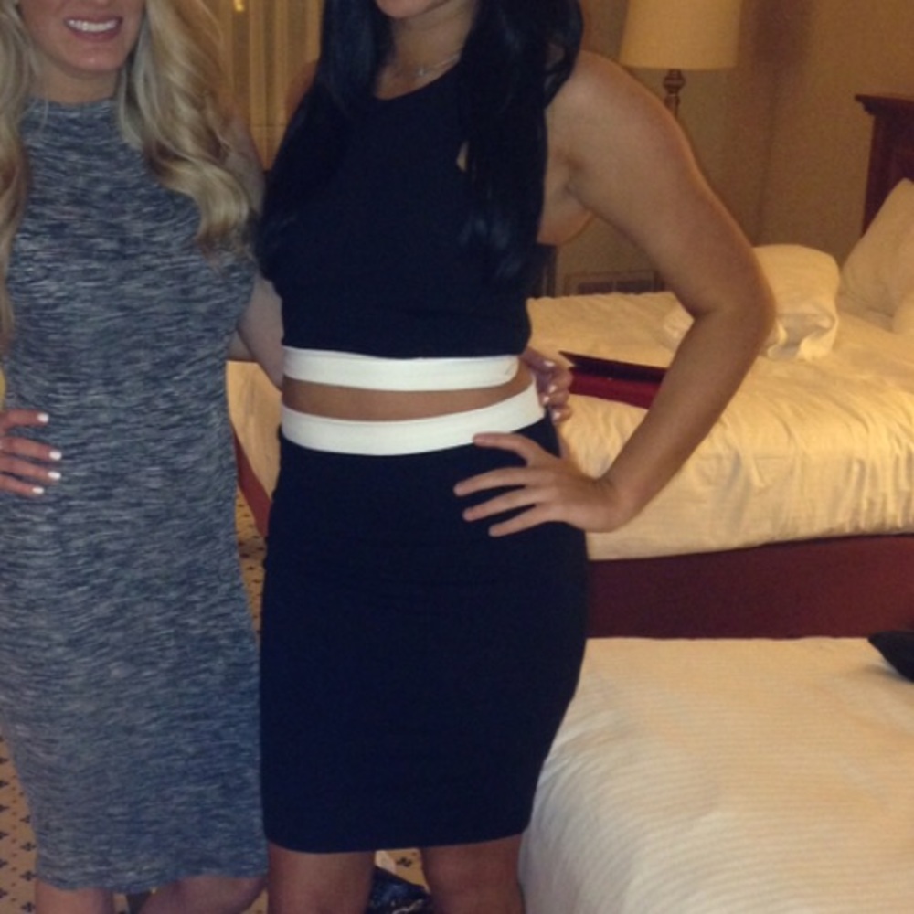 2 piece set worn once