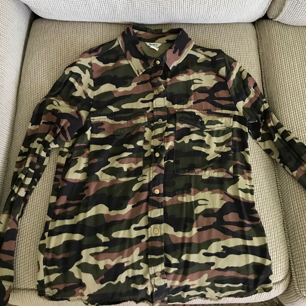 Forever 21 Camo Collared Shirt