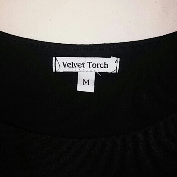 Velvet torch dress. - Picture 3 of 6