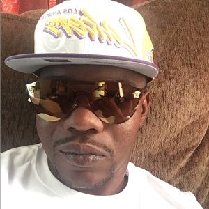 Meet your Posher, James