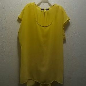 Fabolous yellow blouse