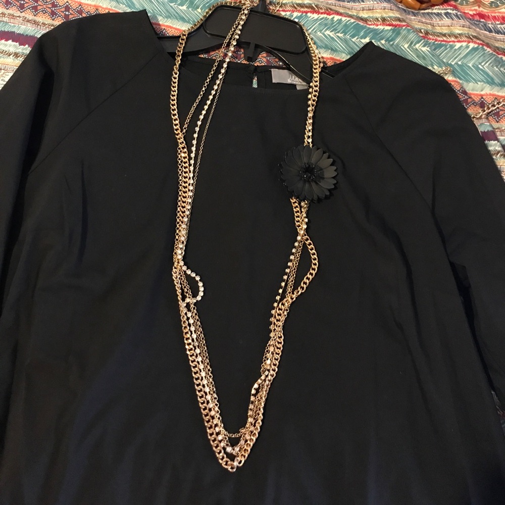 Gold layer with black flower necklace